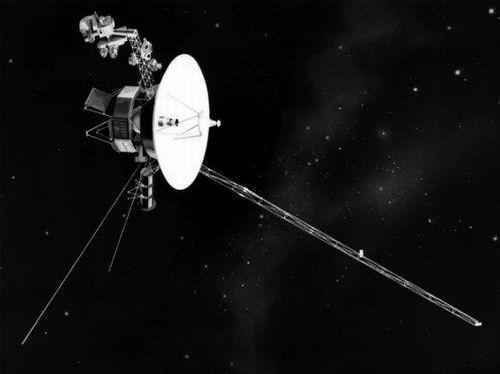 “旅行者2号”星际穿越首批数据发布