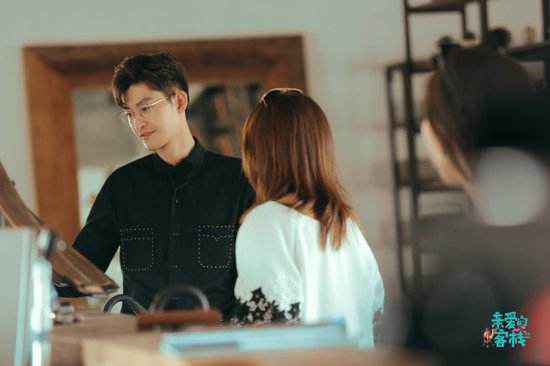 《亲爱的客栈》迎神秘客人考验 刘涛感叹开客栈不易