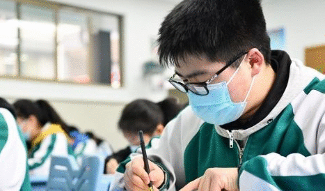 云南调整开学时间 除初高三外其他年级暂不开学