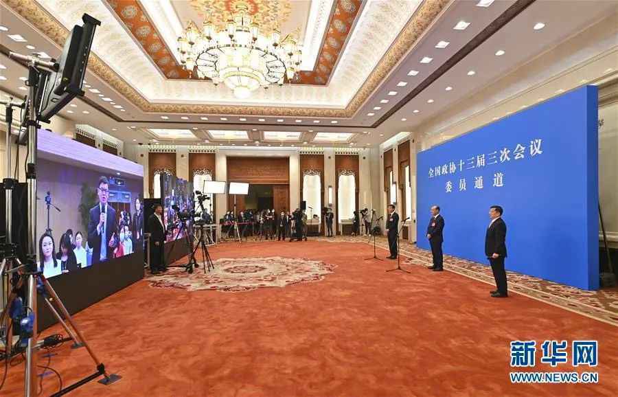 北斗系统、人工智能……首场“委员通道”热议科技话题