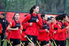 中国女足苏州集训十多天 两场热身赛表现不俗