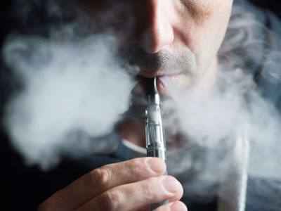 初中生吸卷烟比例下降 电子烟使用率上升