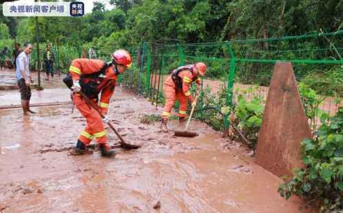 云南普洱强降雨引发山洪泥石流 1人死亡11人被困