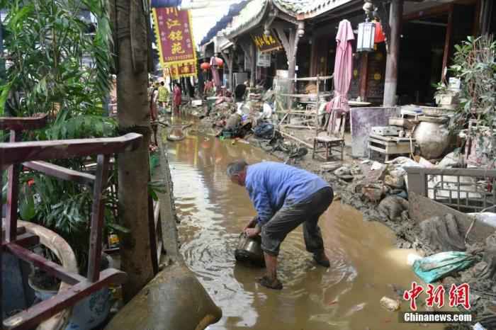 两部门：切实保障洪涝地质灾害受灾贫困农户住房安全