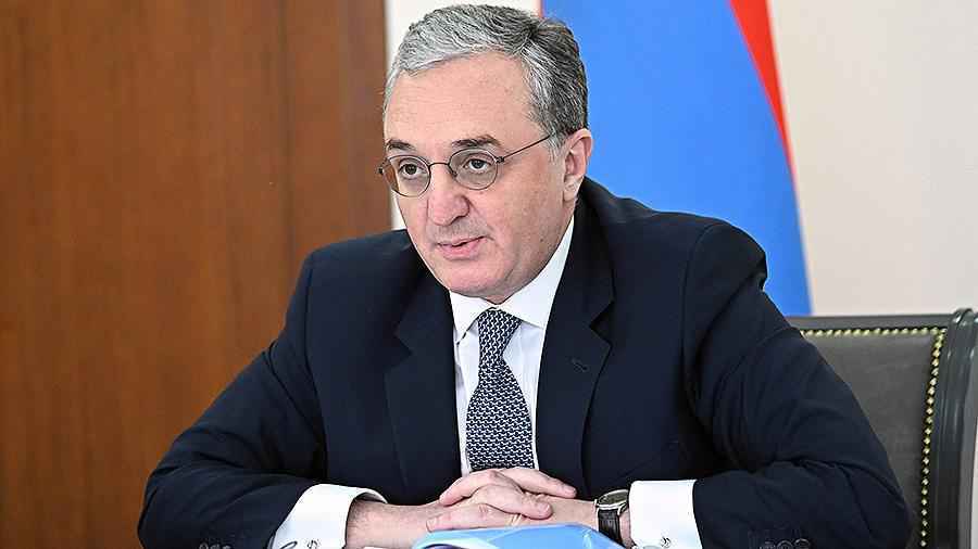停火协议难平战火 阿塞拜疆总统：讨论向纳卡地区派遣维和人员为时尚早