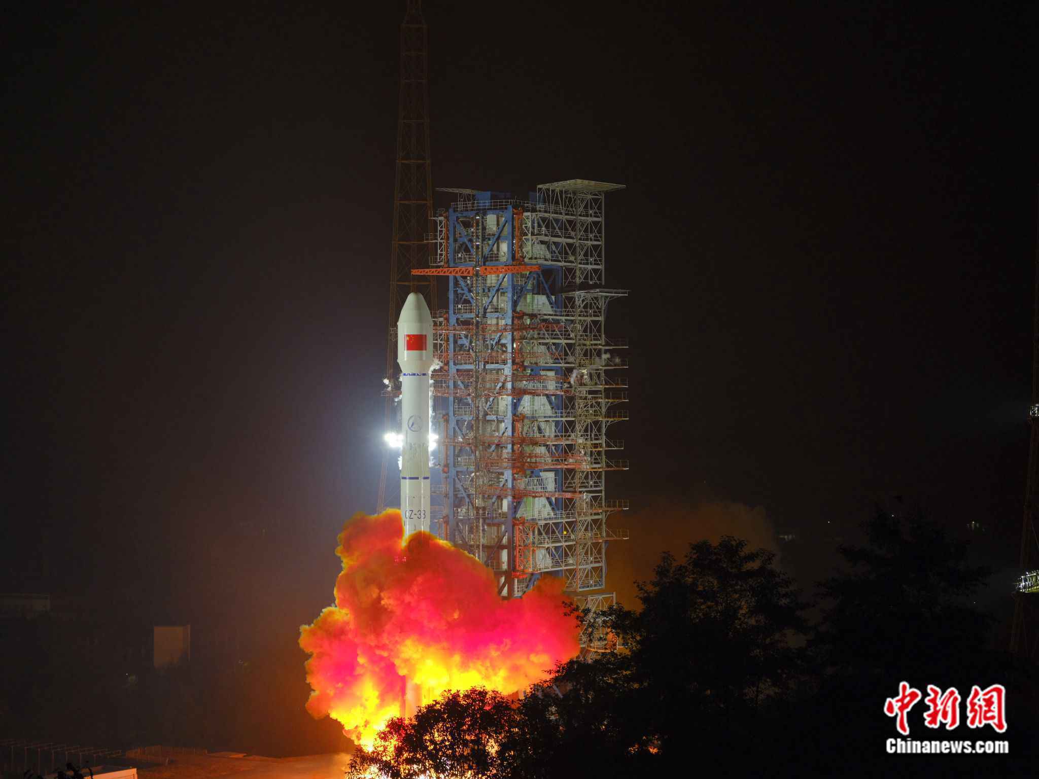 天通一号02星发射成功 将为中国及周边等地区提供移动通信服务