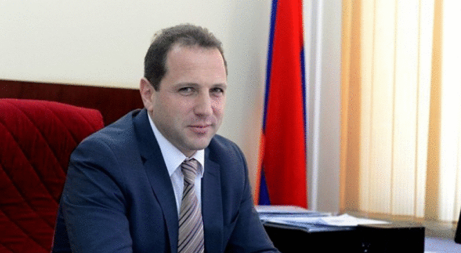 外媒：亚美尼亚国防部长已辞职 前防长将接任