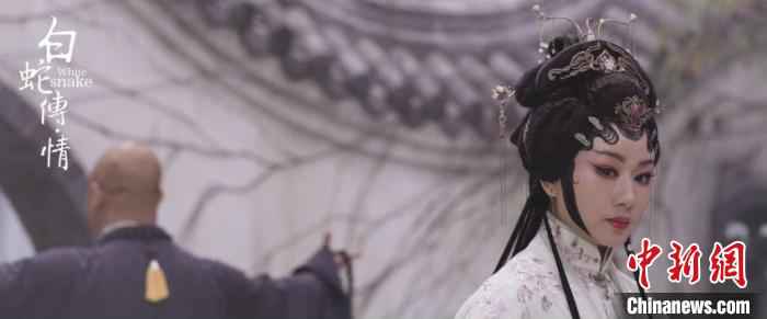 曾小敏在《白蛇传·情》中的造型 珠江电影集团有限公司 供图 摄 曾小敏在《白蛇传·情》中的造型 珠江电影集团有限公司 供图 摄