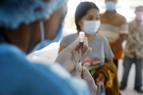 中国抗击疫情的做法奏效了 ——外媒感慨新冠疫苗接种的“中国速度和中国力量”