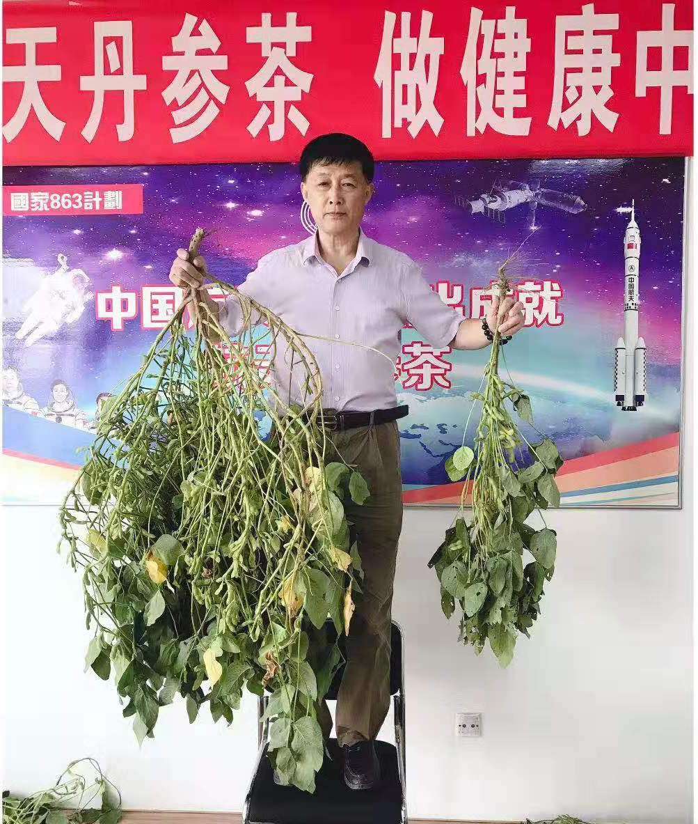 牛背上走下来的火箭总师与香港青年聊火箭和“上过太空的种子”