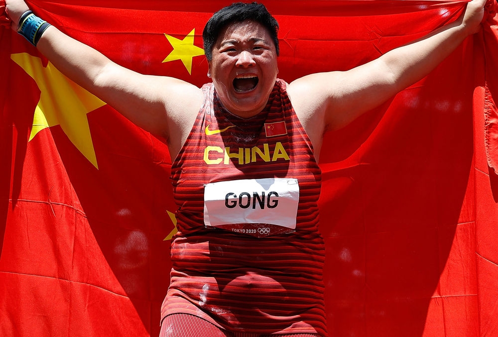 在你我最熟悉的场地,每一滴汗水都是一个故事