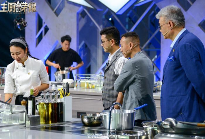 节目现场图 节目现场图