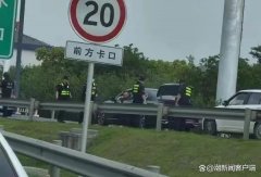 江苏发生枪击案嫌犯在逃?警方回应：无人员死亡